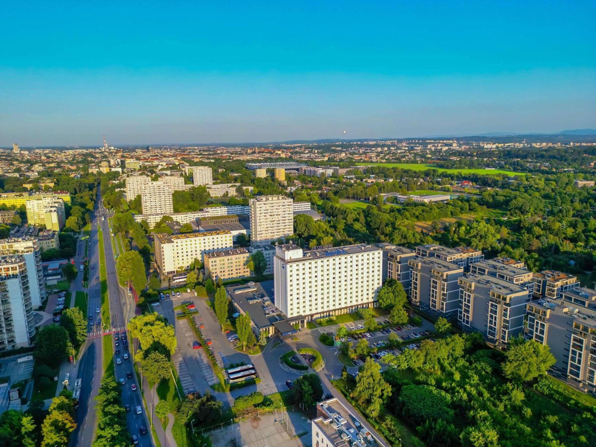 Novotel West 4*